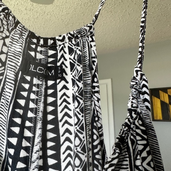 Romper! - Picture 2 of 3